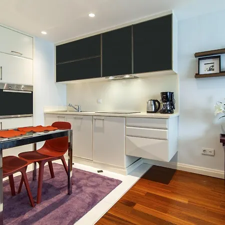 Cozy Flat Near Popular Attractions In Beyoglu